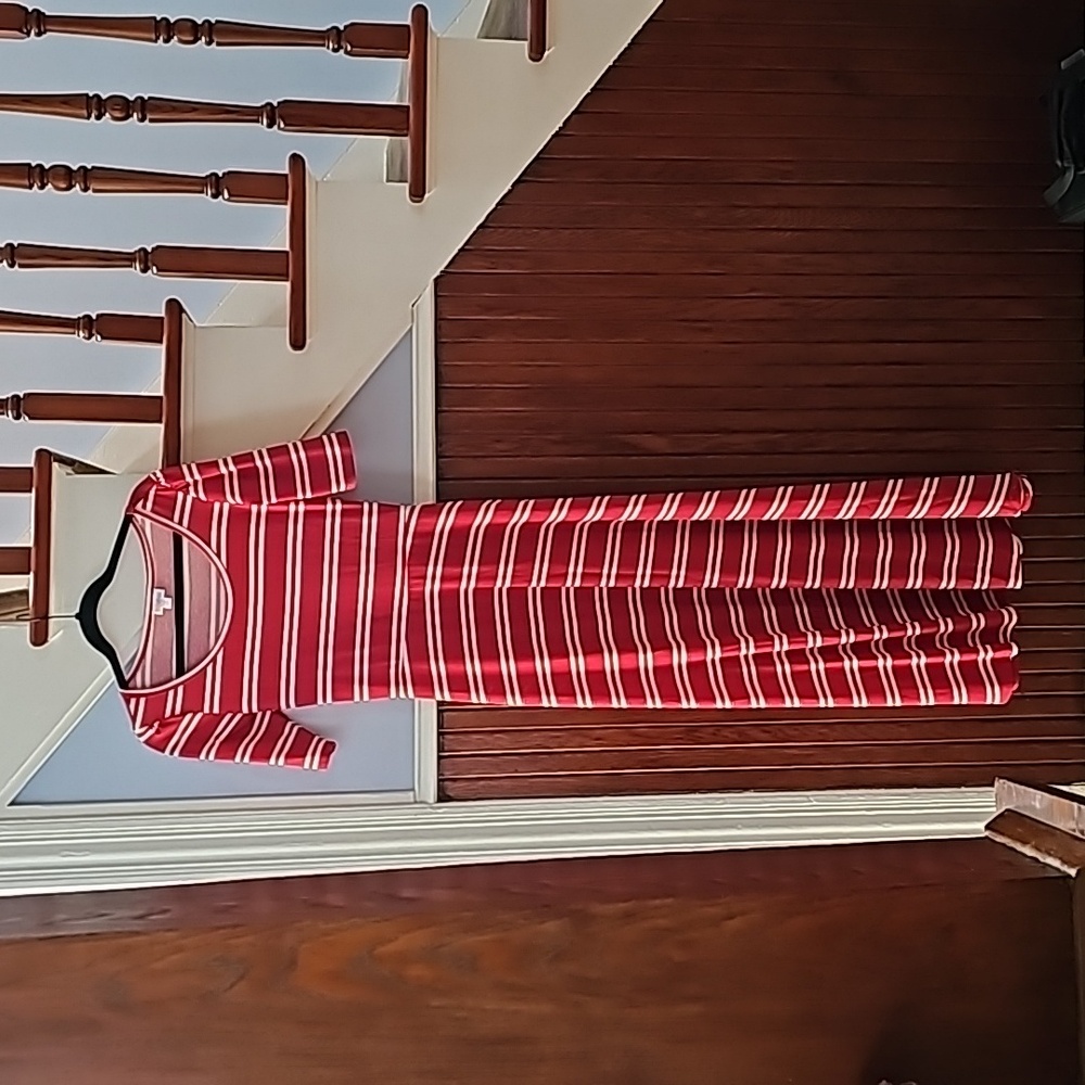 NWOT Small Red with White Stripes LuLaRoe Anna Dress